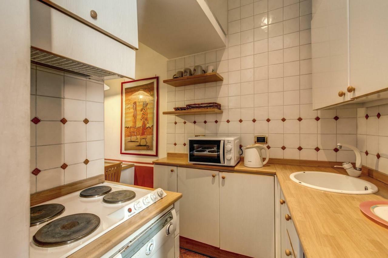 Lovely Flat By The Trevi Fountain Apartment Rome Exterior photo