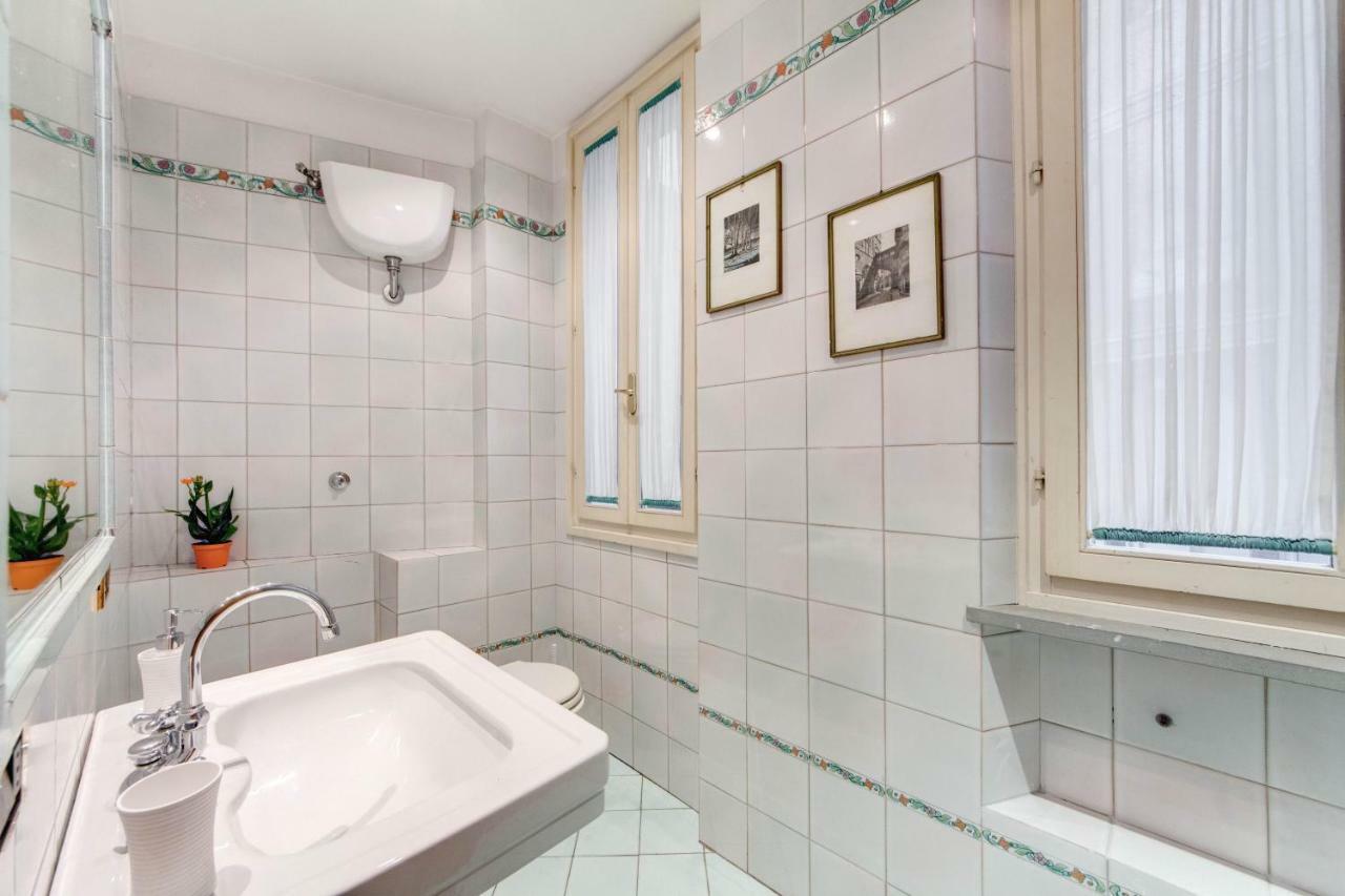 Lovely Flat By The Trevi Fountain Apartment Rome Exterior photo