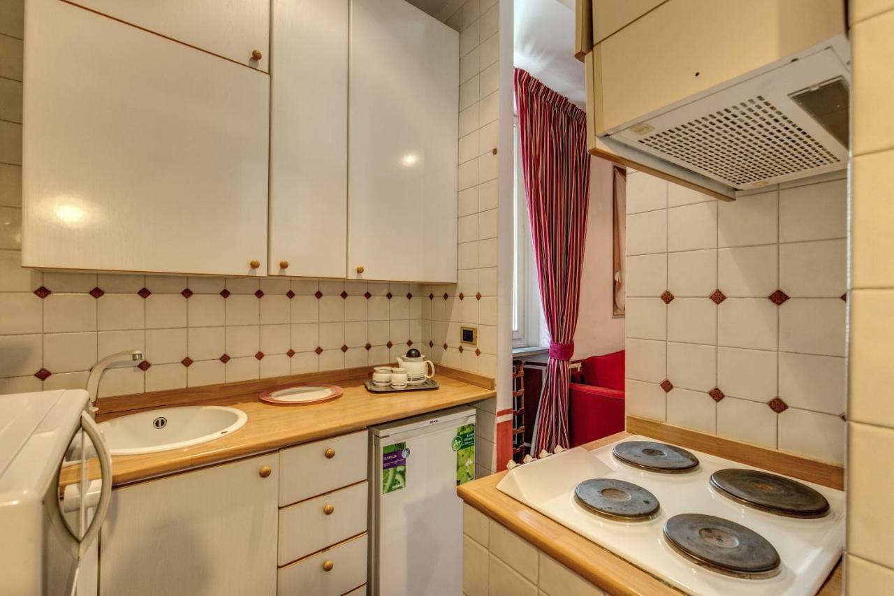 Lovely Flat By The Trevi Fountain Apartment Rome Exterior photo