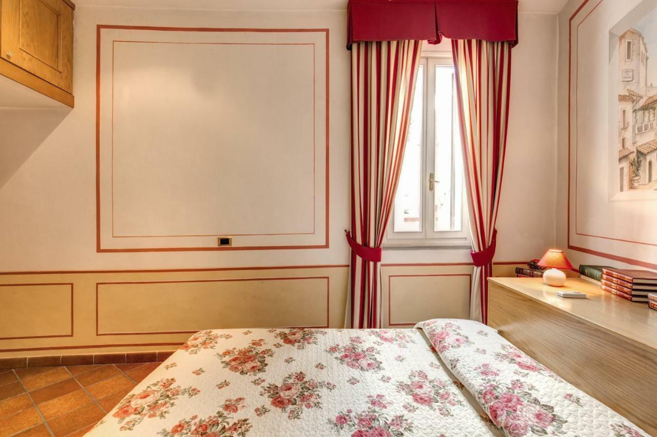 Lovely Flat By The Trevi Fountain Apartment Rome Exterior photo